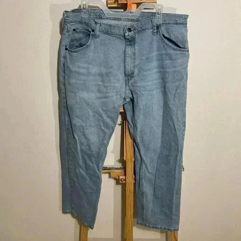 Wrangler Men’s light washed Jeans A102 38X29 regular Fit straight leg